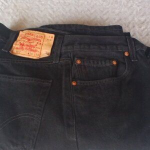 Levi’s Mens Black 501 Jeans